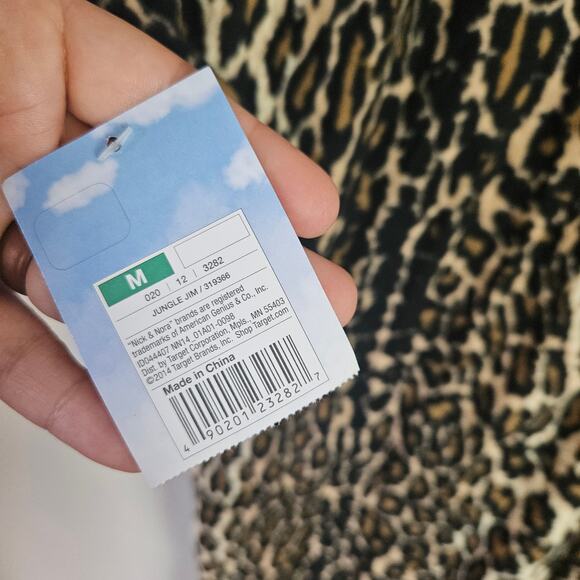 NEW Nick & Nora Jungle Jim Fleece One Piece Pajamas M Leopard Print NWT - Picture 6 of 8